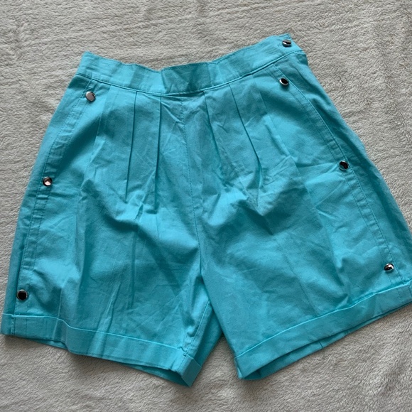 Ladies cotton shorts - Picture 1 of 3